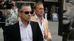 Главными подозреваемыми стали Андрей Луговой и Дмитрий Ковтун, с которыми Литвиненко встречался в лондонском отеле