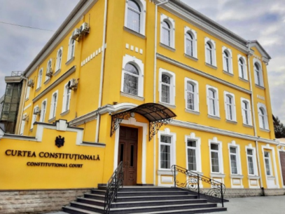 The Constitutional Court partially admitted the application filed by the Superior Council of Magistracy for reviewing the Law on the status of judges