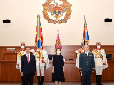 Romanian Minister of Defense Nicolae Ciucă Congratulates His Moldovan Counterpart Anatolie Nosatîi, After the Inauguration of the New Government