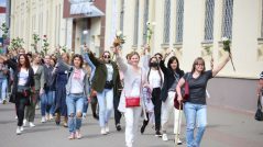 In Belarus, Women form Solidarity Chains, Doctors and Factory Workers Organize Strikes