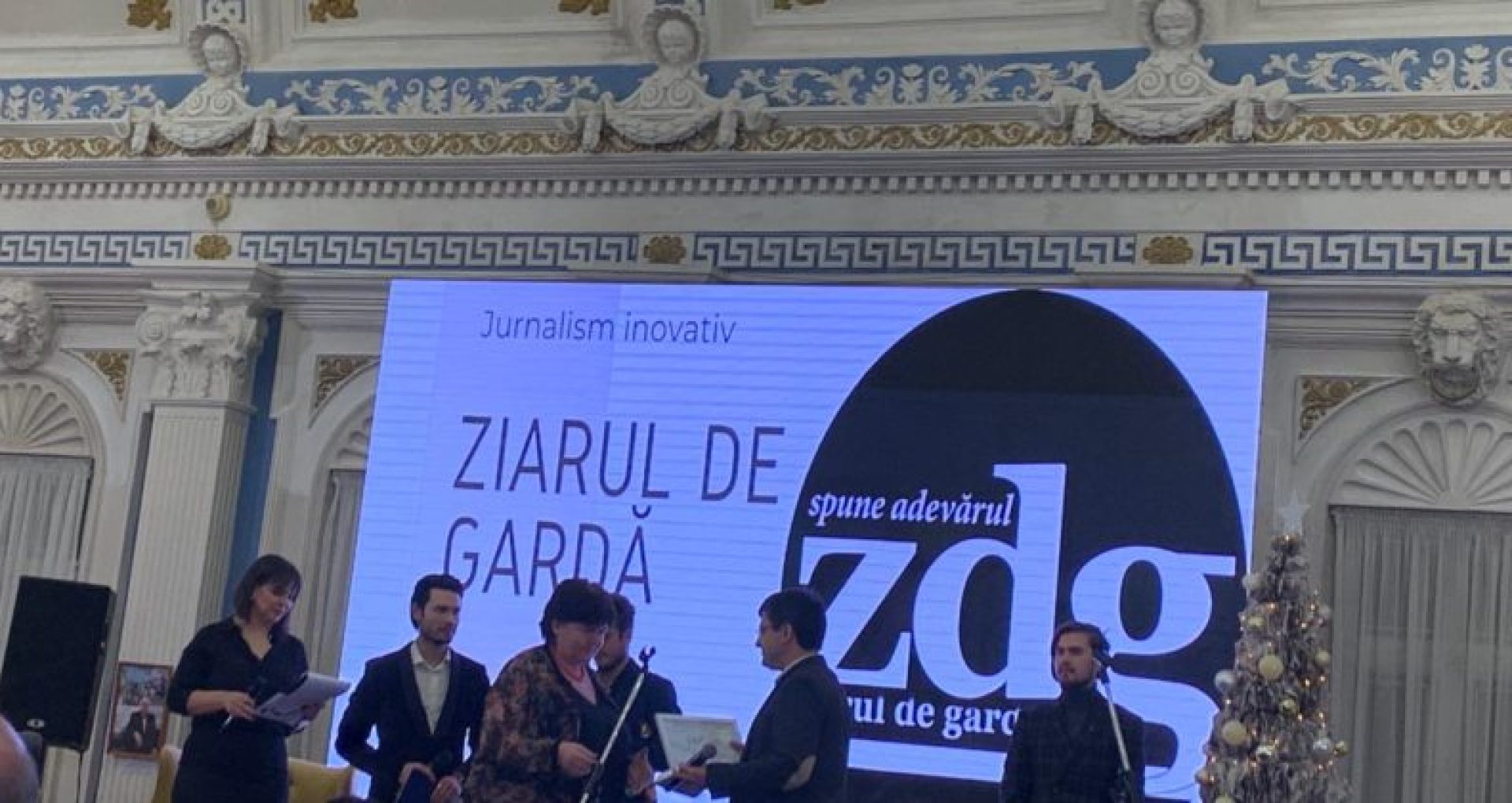 ZdG Wins Awards at the Best Journalists of the Year Gala