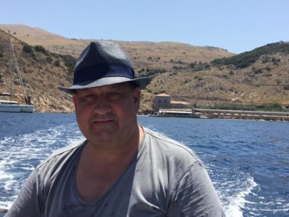 Former Minister Iurie Chirinciuc, Sentenced to Imprisonment and Sought by the Police, Posts Pictures from a Holiday at Sea