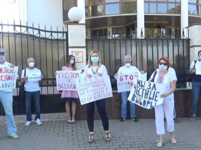 A Second Protest at the Embassy of Belarus in Chișinău: „We demand free and fair elections”