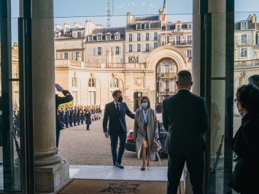 President Maia Sandu Met with the President of France, Emmanuel Macron, During Her Visit to Paris for the Peace Forum