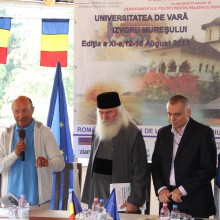 Presedintele Romaniei Traian Basescu la Universitatea de Vara Izvoru Muresului