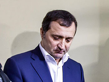 Vlad Filat a fost condamnat la 9 ani de închisoare după un denunţ depus de Ilan Şor