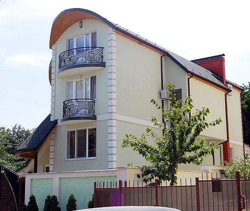 Casa familiei Dodon din sectorul Buiucani, Chișinău